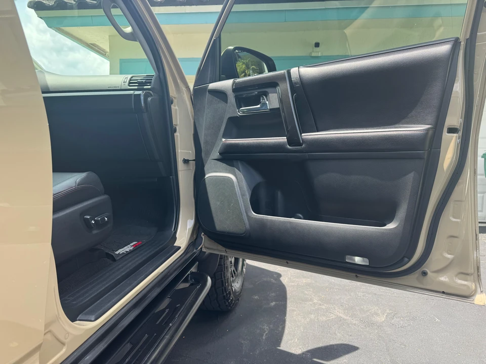 2016 Toyota 4Runner 5th Gen - Image 30 of 31