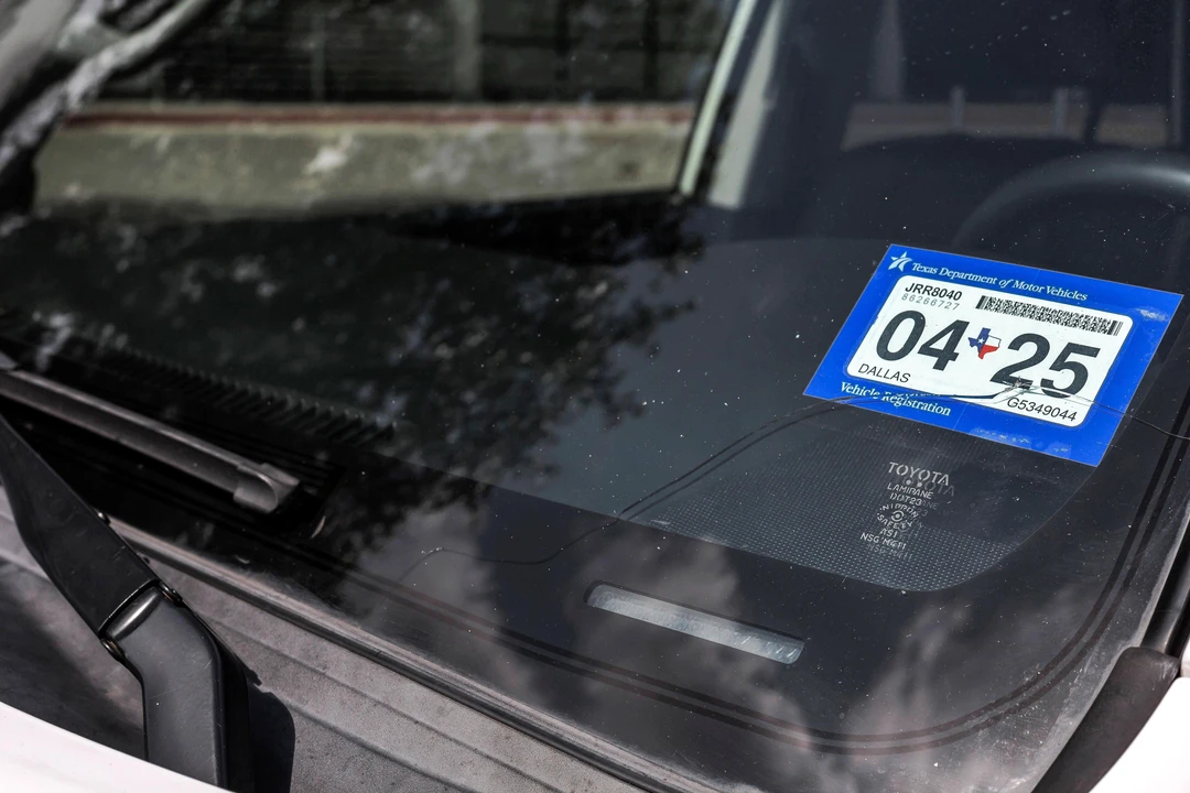 2016 Toyota 4Runner 5th Gen - Image 19 of 31