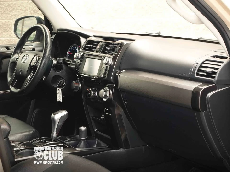 2016 Toyota 4Runner 5th Gen - Image 17 of 20