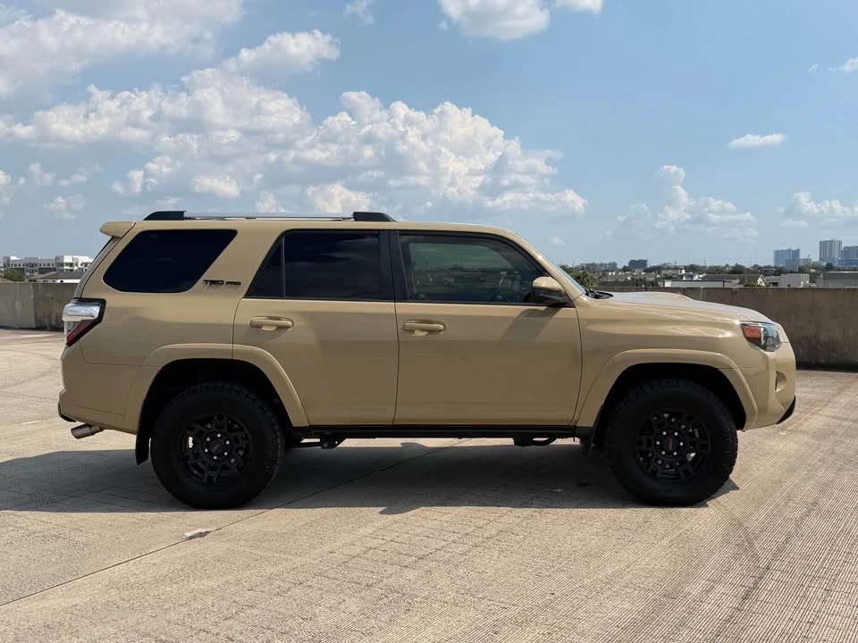 2016 Toyota 4Runner 5th Gen - Image 10 of 20