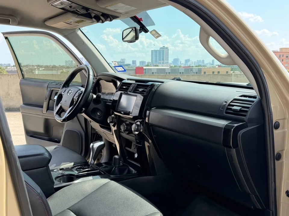 2016 Toyota 4Runner 5th Gen - Image 15 of 20