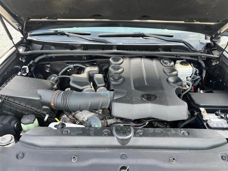2016 Toyota 4Runner 5th Gen - Image 11 of 18