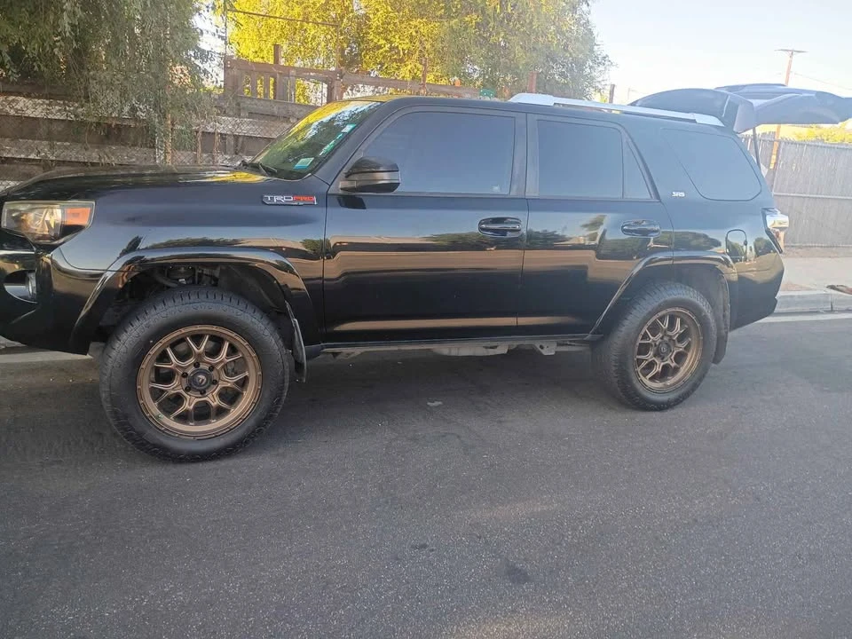 2016 Toyota 4Runner 5th Gen - Image 5 of 12