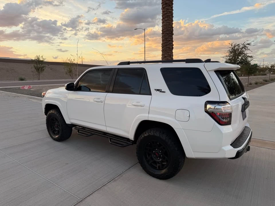 2016 Toyota 4Runner 5th Gen - Image 17 of 18