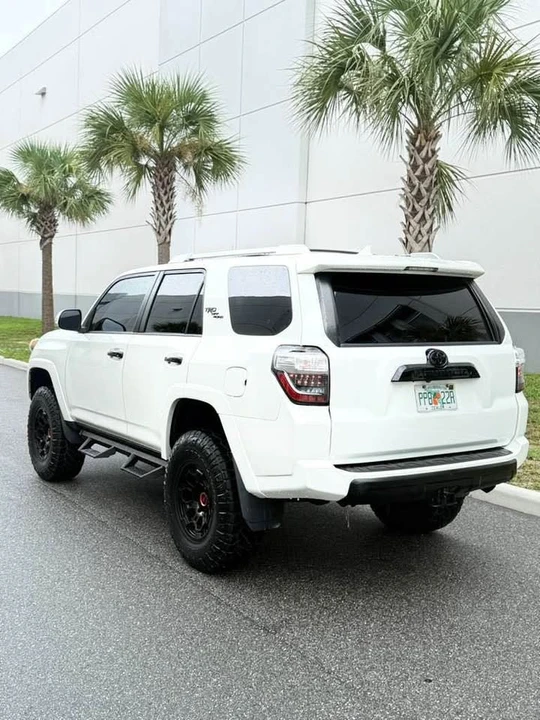 2016 Toyota 4Runner 5th Gen - Image 6 of 12