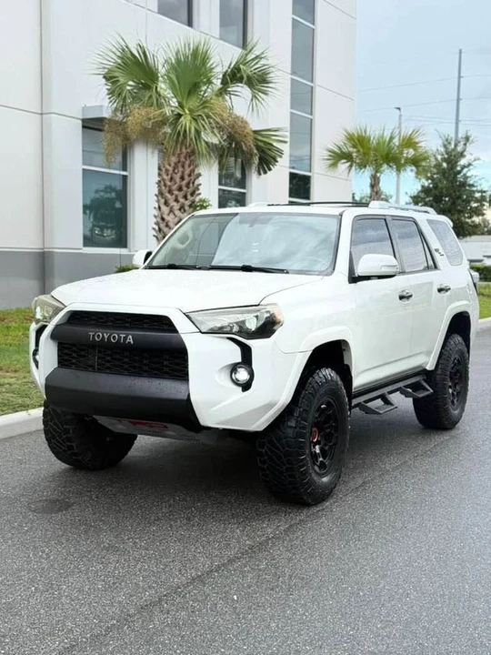 2016 Toyota 4Runner 5th Gen - Image 3 of 12