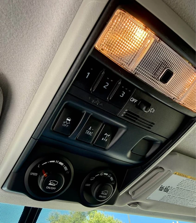 2016 Toyota 4Runner 5th Gen - Image 8 of 9