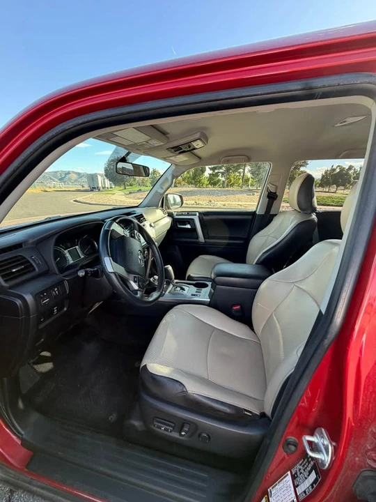 2016 Toyota 4Runner 5th Gen - Image 7 of 13