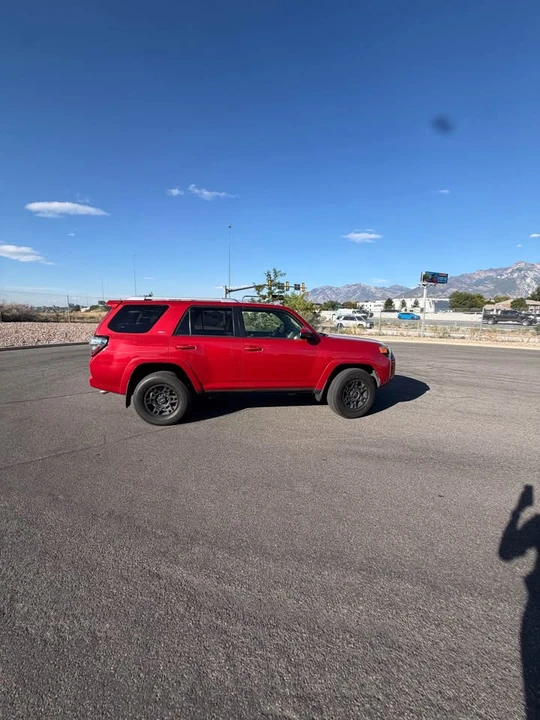 2016 Toyota 4Runner 5th Gen - Image 3 of 13