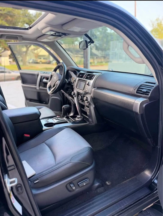 2016 Toyota 4Runner 5th Gen - Image 9 of 13