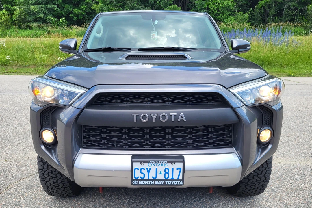 2016 Toyota 4Runner 5th Gen - Image 2 of 31