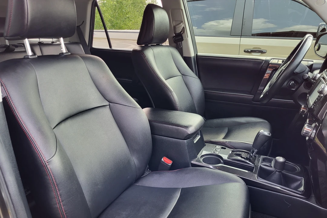 2016 Toyota 4Runner 5th Gen - Image 28 of 31