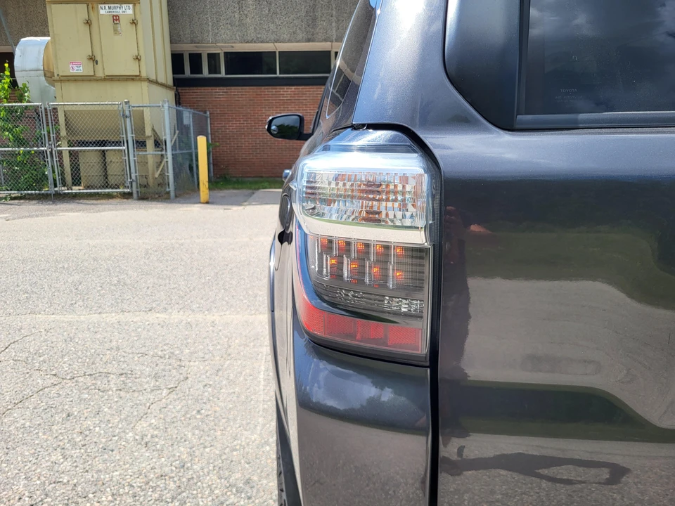 2016 Toyota 4Runner 5th Gen - Image 13 of 31