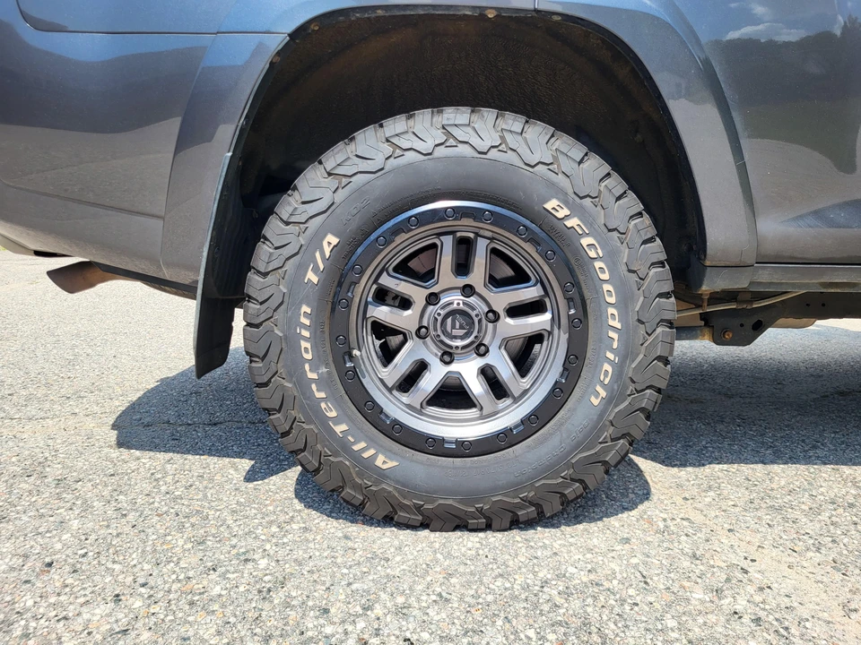 2016 Toyota 4Runner 5th Gen - Image 22 of 31
