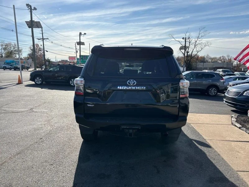 2016 Toyota 4Runner 5th Gen - Image 6 of 12