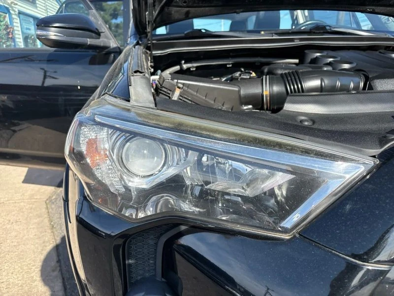 2016 Toyota 4Runner 5th Gen - Image 11 of 12