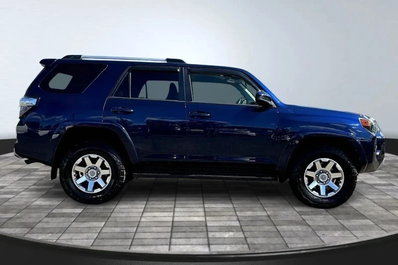 2016 Toyota 4Runner 5th Gen - Image 8 of 12