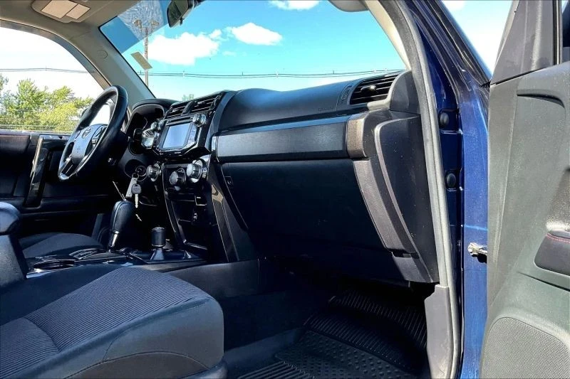 2016 Toyota 4Runner 5th Gen - Image 12 of 12