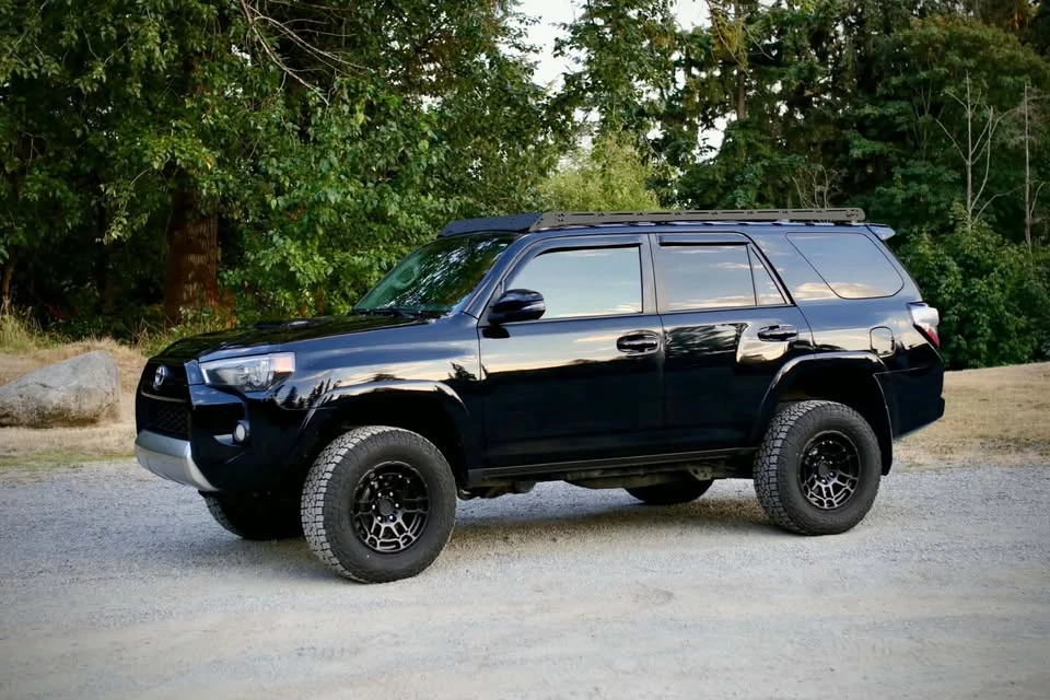 2016 Toyota 4Runner 5th Gen - Image 3 of 13