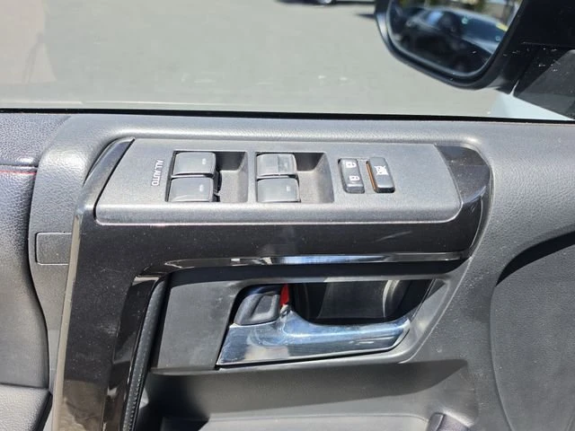 2016 Toyota 4Runner 5th Gen - Image 17 of 20