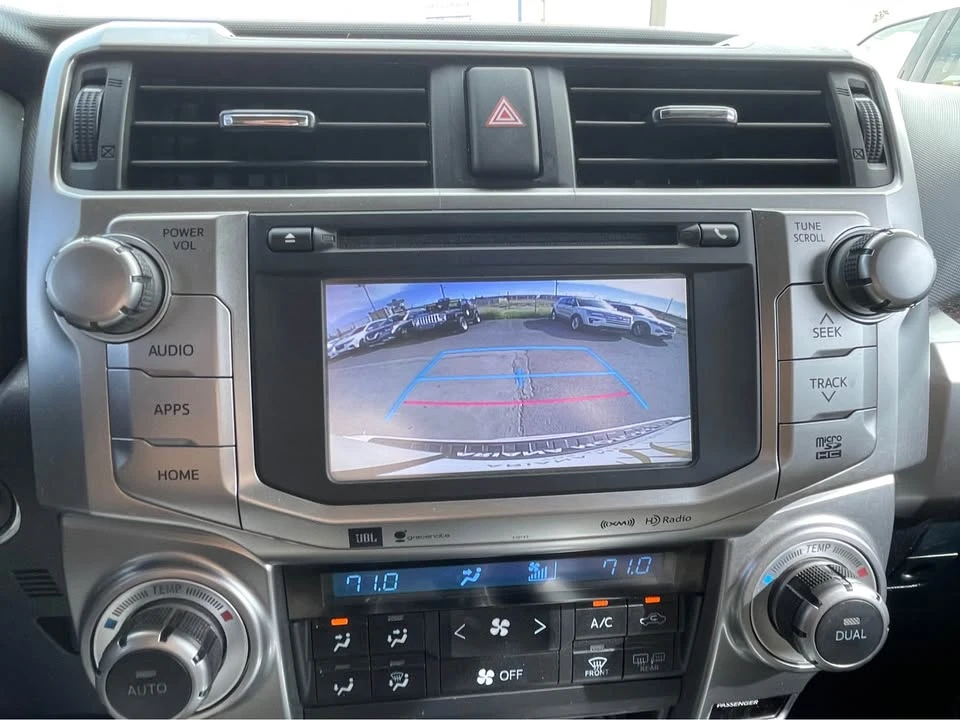 2016 Toyota 4Runner 5th Gen - Image 9 of 11