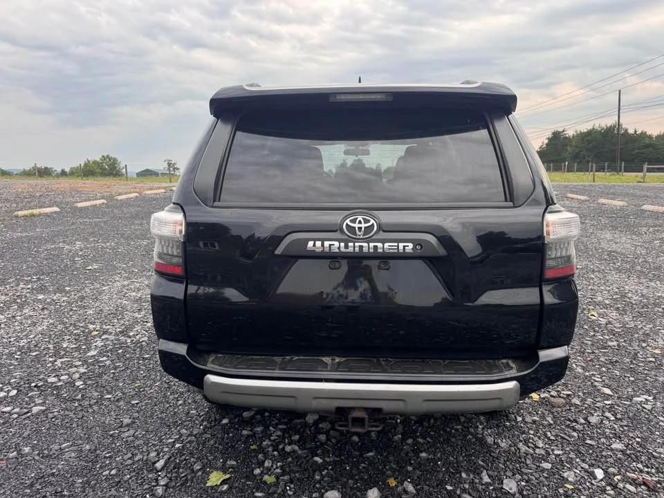 2016 Toyota 4Runner 5th Gen - Image 5 of 17