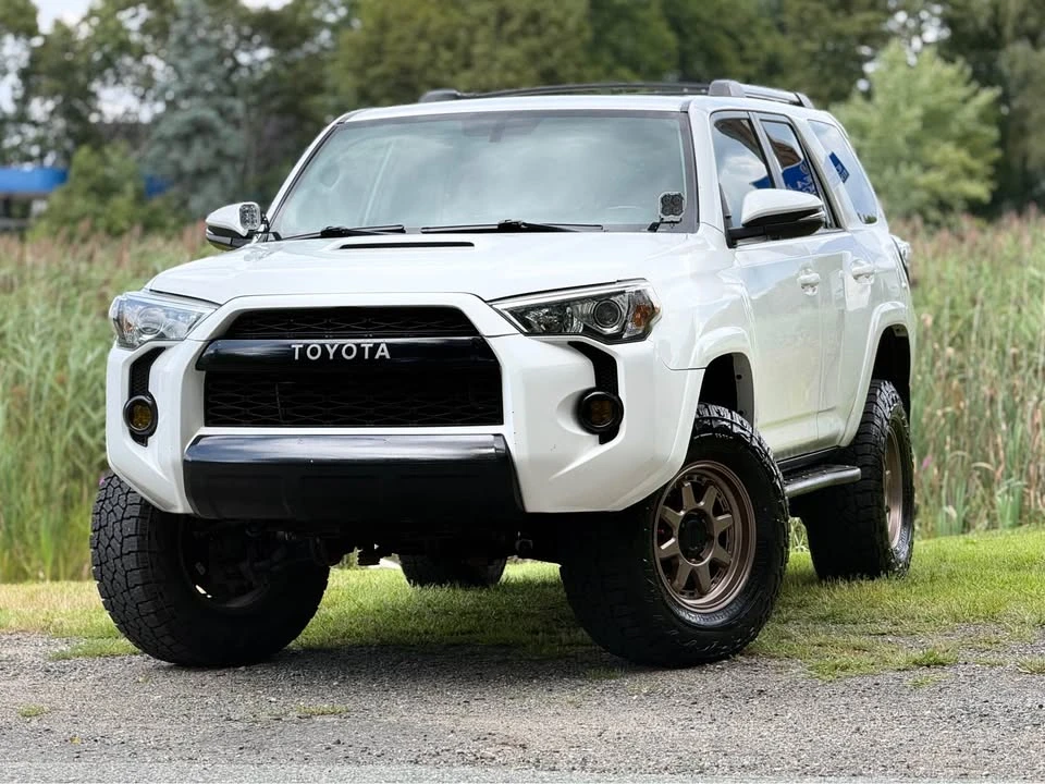 2016 Toyota 4Runner 5th Gen - Image 3 of 15
