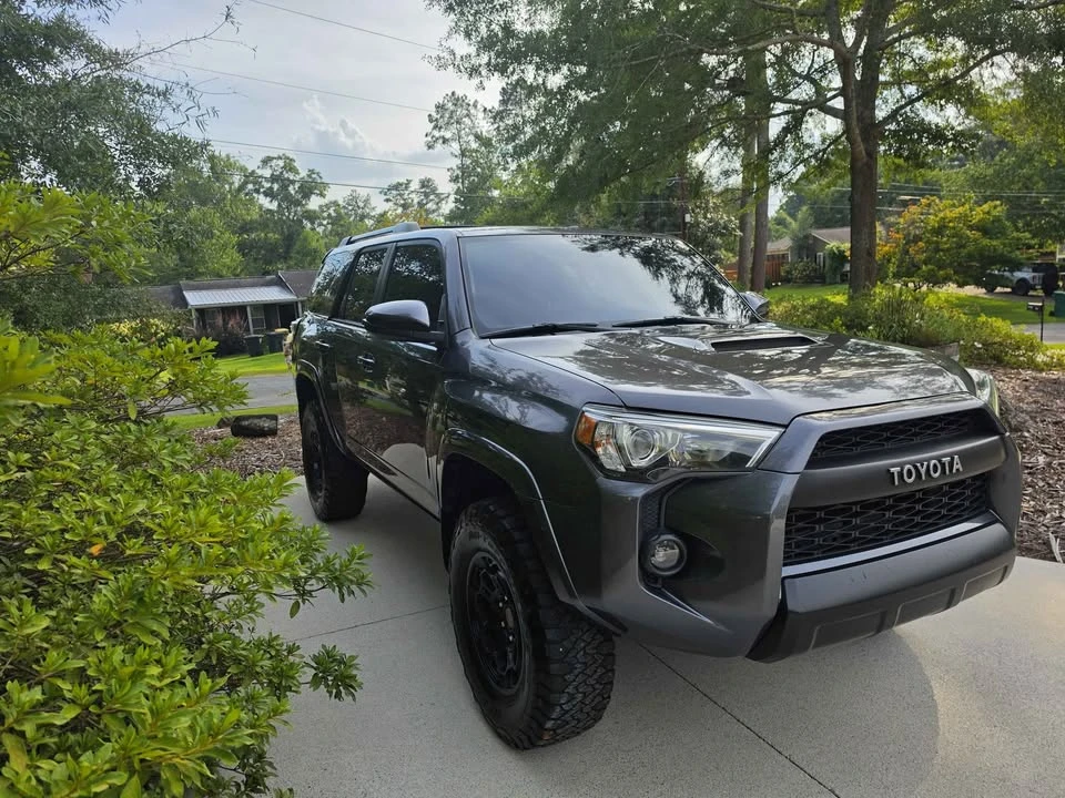 2016 Toyota 4Runner 5th Gen - Image 2 of 8