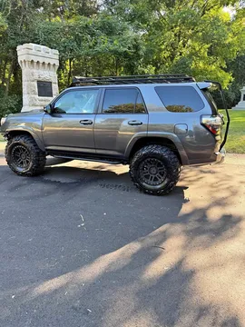 2016 Toyota 4Runner Trail Premium Sport Utility 4D