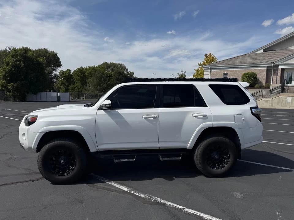 2016 Toyota 4Runner 5th Gen - Image 6 of 15