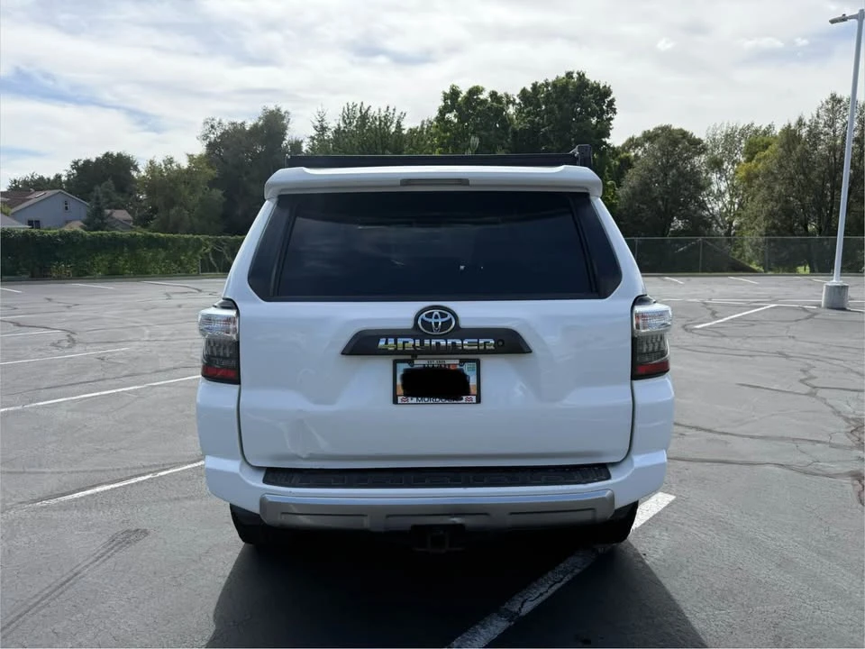 2016 Toyota 4Runner 5th Gen - Image 4 of 15