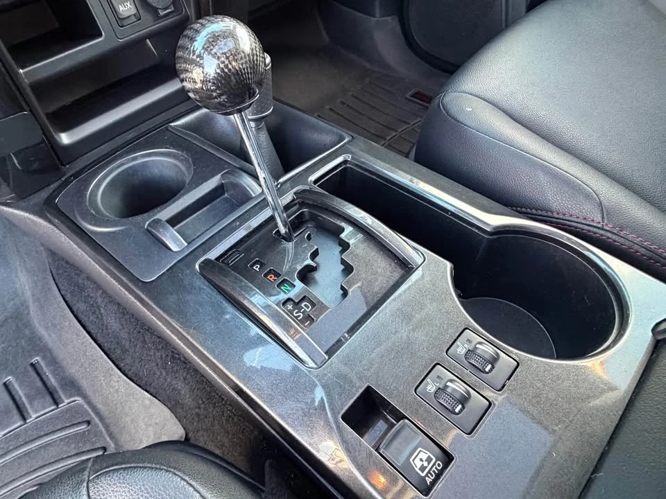 2016 Toyota 4Runner 5th Gen - Image 13 of 20