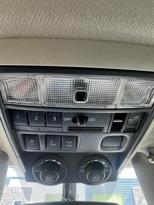 2016 Toyota 4Runner 5th Gen - Image 6 of 8