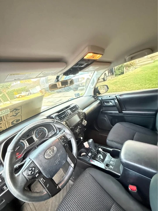 2016 Toyota 4Runner 5th Gen - Image 6 of 8