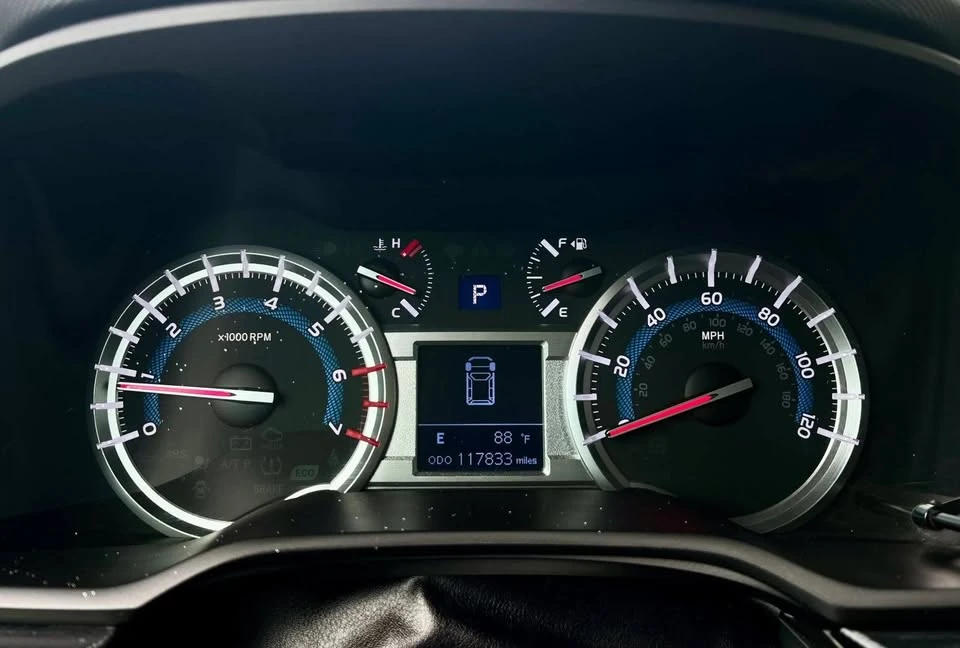 2016 Toyota 4Runner 5th Gen - Image 9 of 14