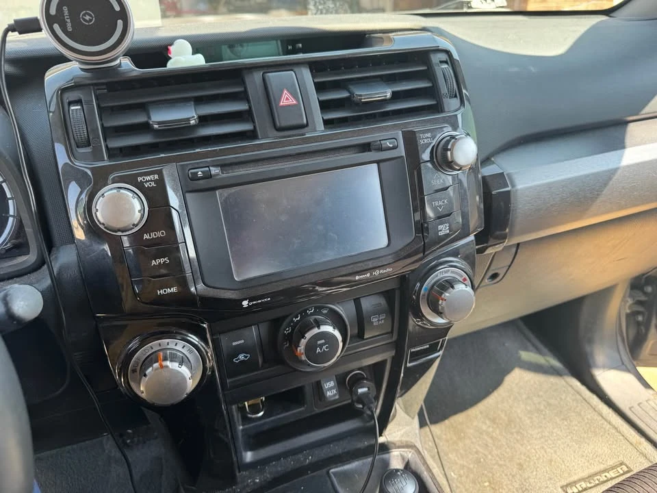 2016 Toyota 4Runner 5th Gen - Image 8 of 11
