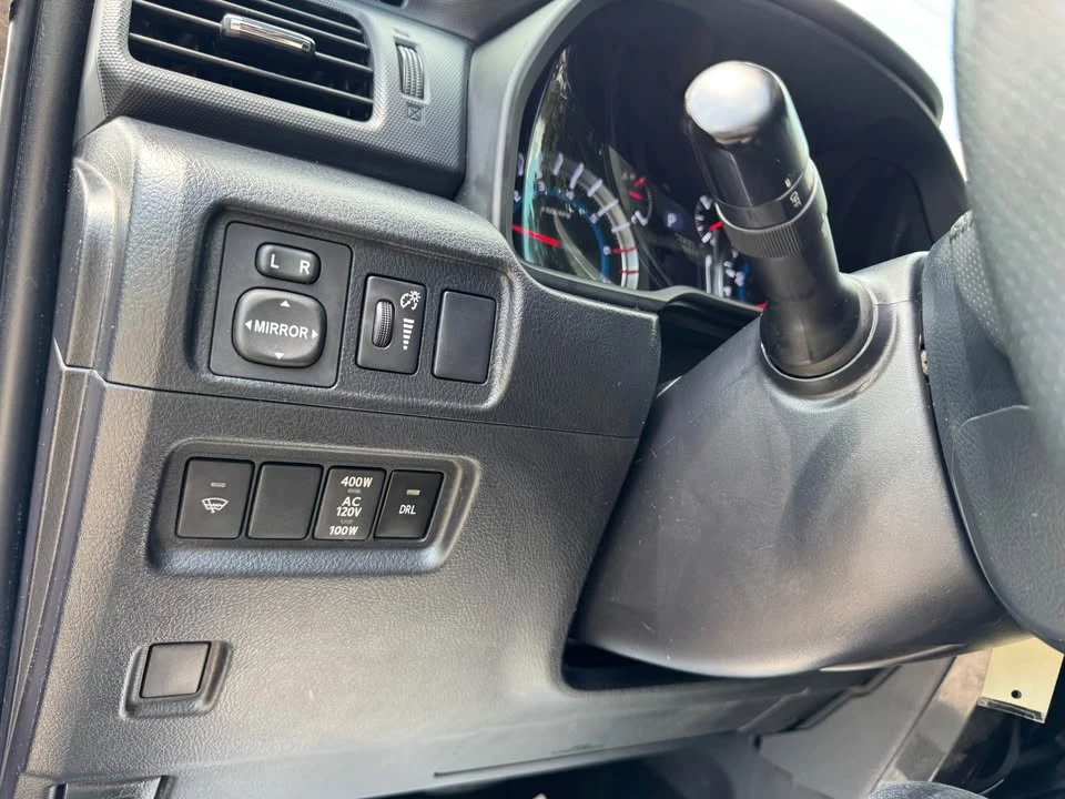 2016 Toyota 4Runner 5th Gen - Image 13 of 20