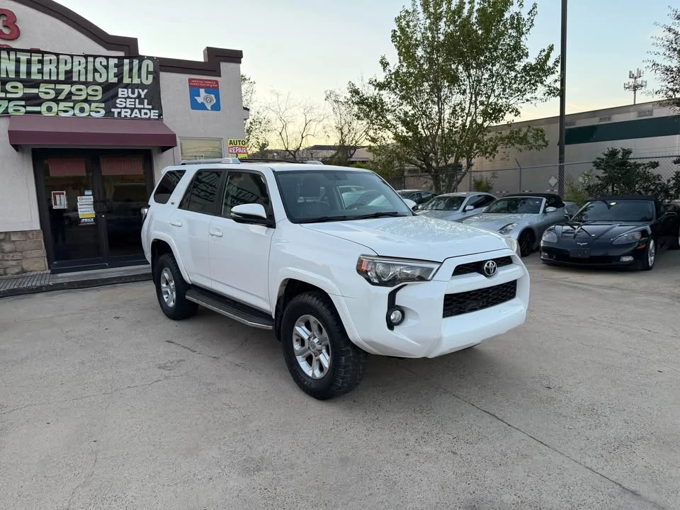 2016 Toyota 4Runner 5th Gen - Image 5 of 20