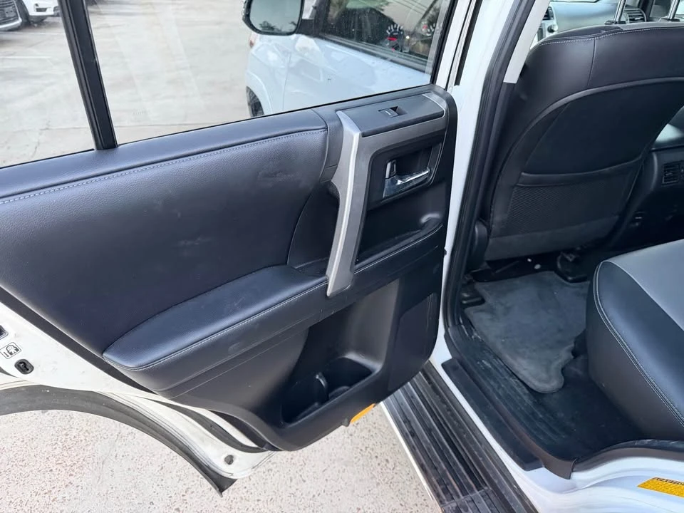 2016 Toyota 4Runner 5th Gen - Image 10 of 20