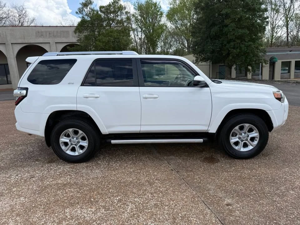 2016 Toyota 4Runner 5th Gen - Image 3 of 20