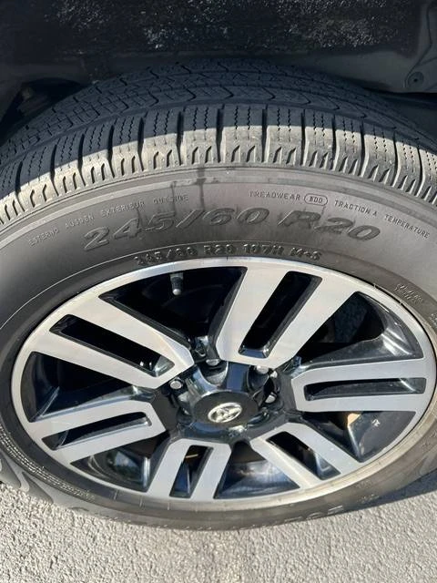 2016 Toyota 4Runner 5th Gen - Image 11 of 14