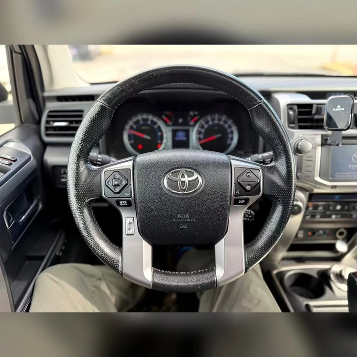 2016 Toyota 4Runner 5th Gen - Image 14 of 15