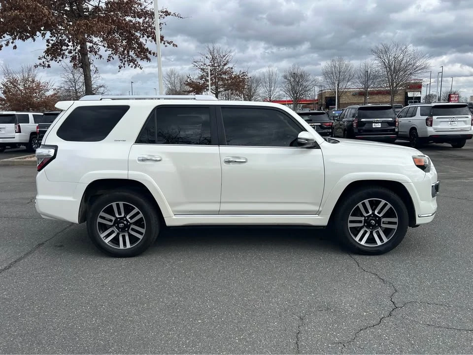 2016 Toyota 4Runner 5th Gen - Image 4 of 20