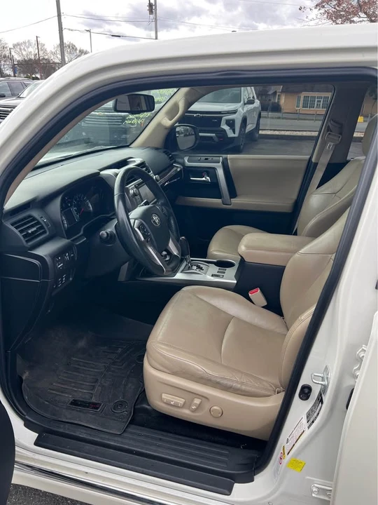 2016 Toyota 4Runner 5th Gen - Image 6 of 20