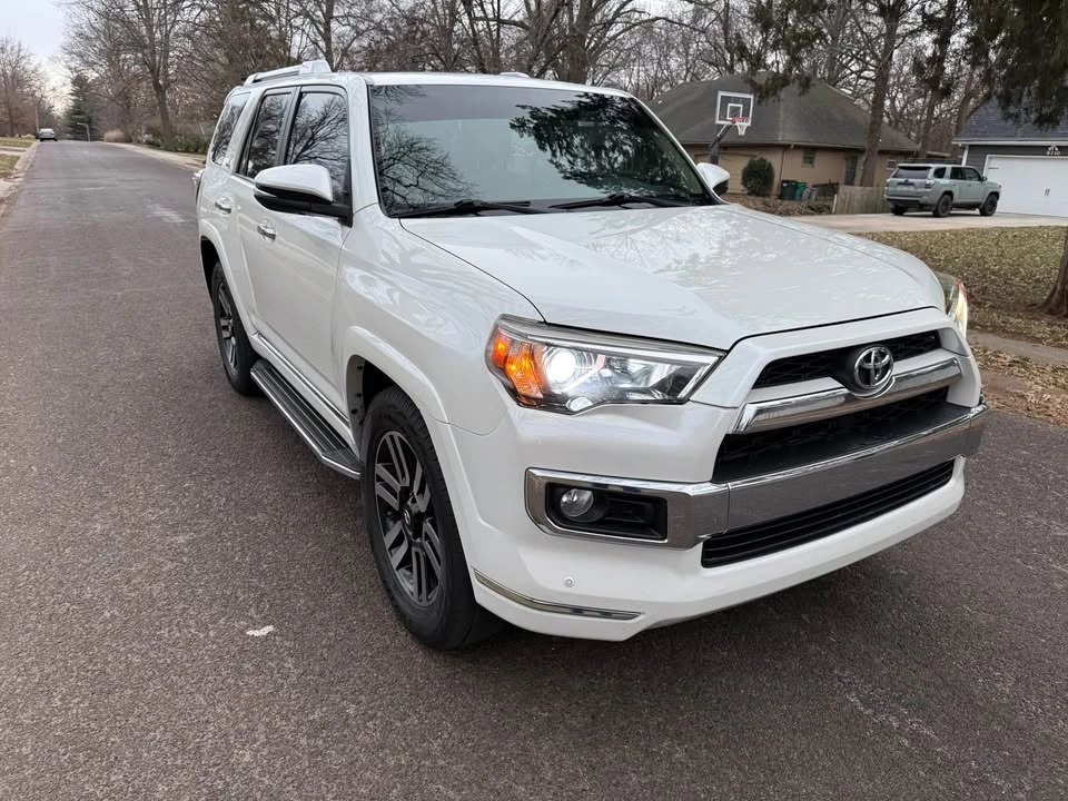 2016 Toyota 4Runner 5th Gen - Image 7 of 20