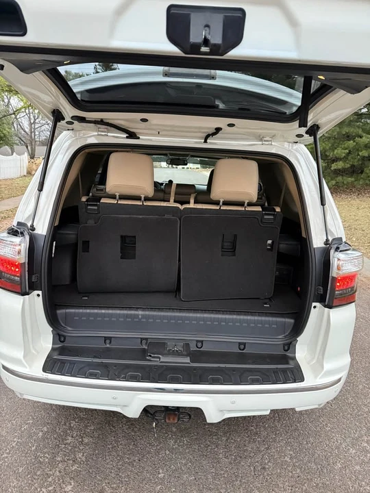 2016 Toyota 4Runner 5th Gen - Image 18 of 20