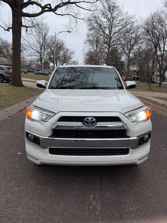 2016 Toyota 4Runner 5th Gen - Image 3 of 20