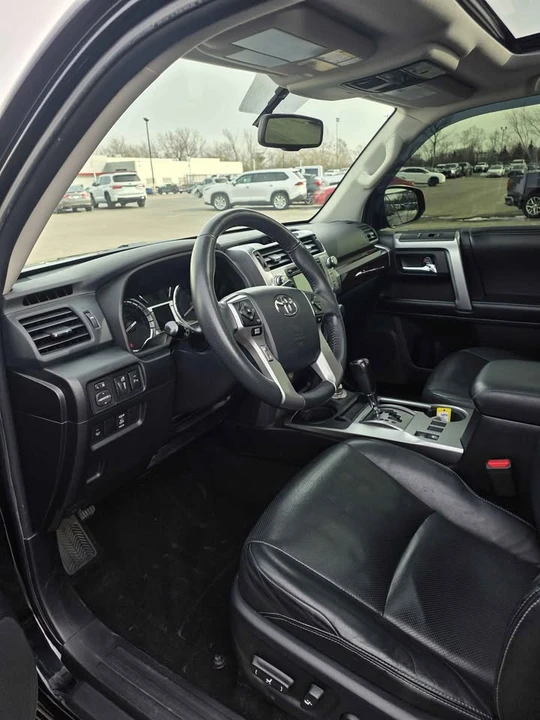 2016 Toyota 4Runner 5th Gen - Image 10 of 11