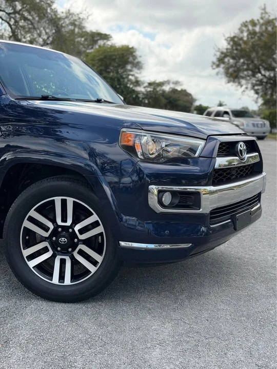 2016 Toyota 4Runner 5th Gen - Image 11 of 19