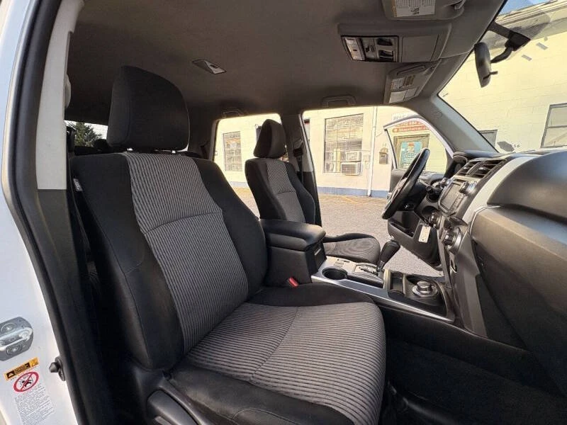 2016 Toyota 4Runner 5th Gen - Image 8 of 13